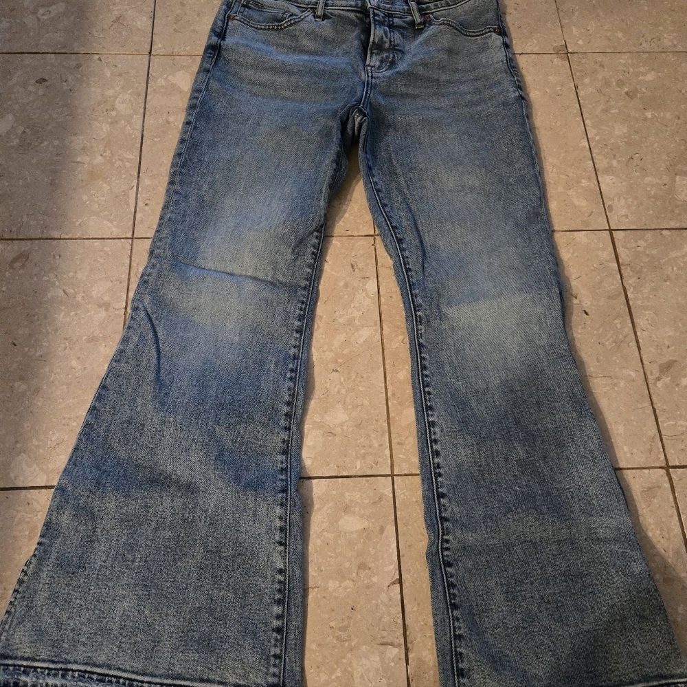 Women's Express Jeans 70s Flare Stretch - Size 8S Short -  Frayed Hem